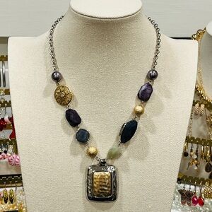 NWOT Chico's Purple and Gold Pendant Necklace